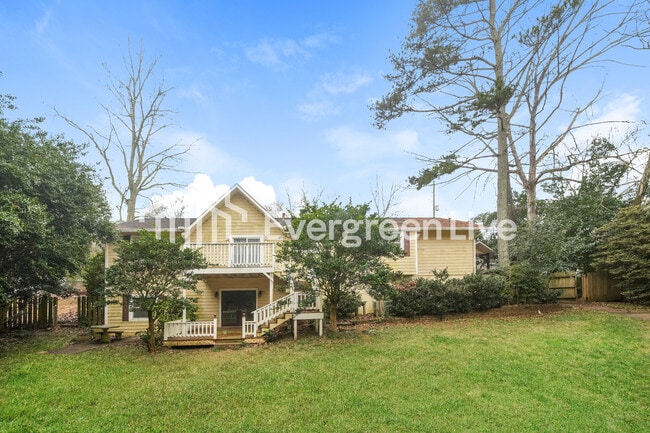 Building Photo - 6253 S Skyline Dr