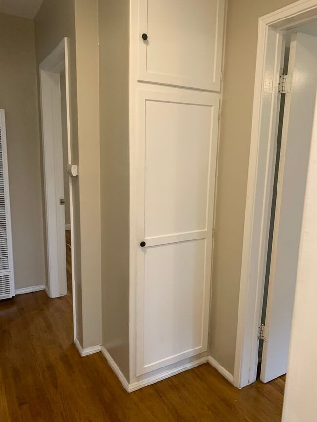 Building Photo - $1000 REBATE! Just in Time For Summer: Cha...
