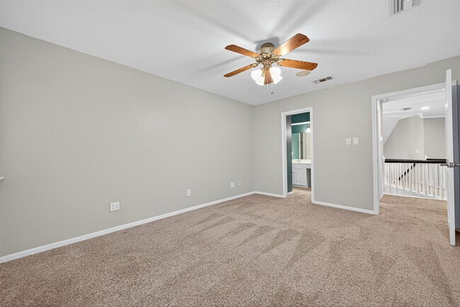 Building Photo - 901 Longmire Rd