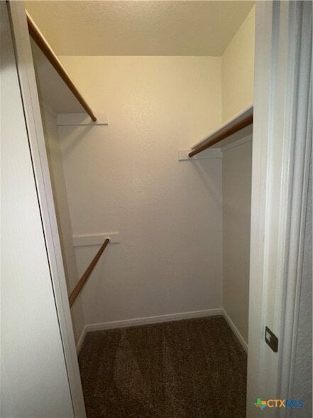 Building Photo - 1801 Thomas Ct