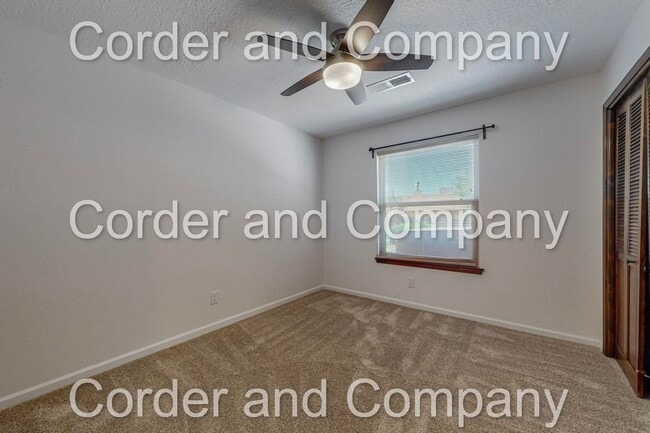 Building Photo - COMMING SOON! Spacious Floorplan - 3 Bedroom 2 Bathroom 2 Car Garage Home