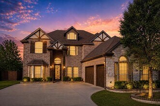 Building Photo - 7124 Playa Imperial Ln
