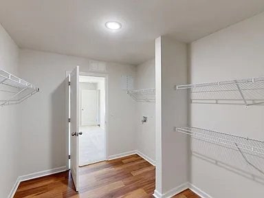 Building Photo - 249 Swinson Dr