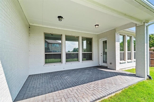 Building Photo - 138 Spanish Bluebell Dr