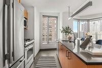 Building Photo - 8 Spruce