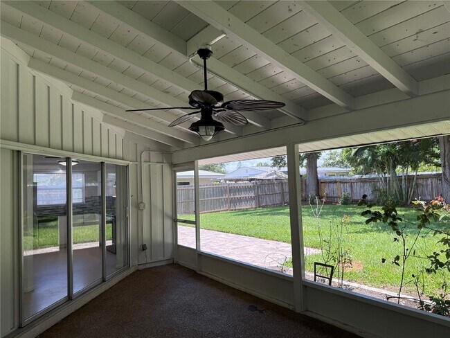 Building Photo - 8735 Dunmore Dr