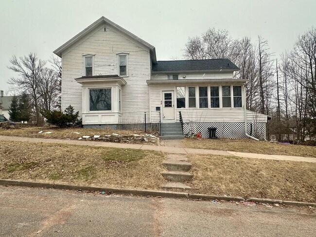Building Photo - 516 Callon St