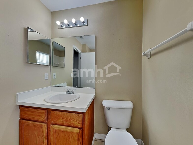 Building Photo - 317 Morning Creek Cir