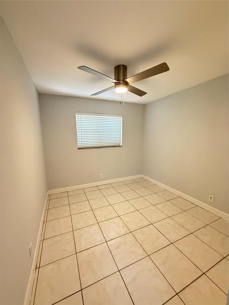 Building Photo - 5711 Blueberry Ct