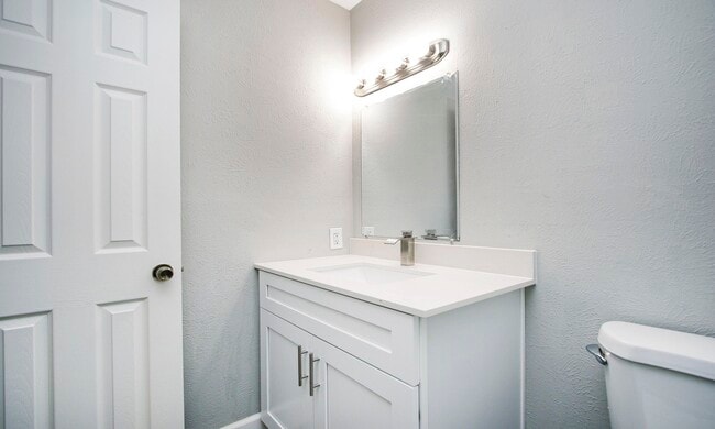 Building Photo - 17407 Autumn Trails Ln