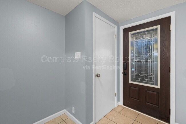 Building Photo - 26 Timberbrook Dr