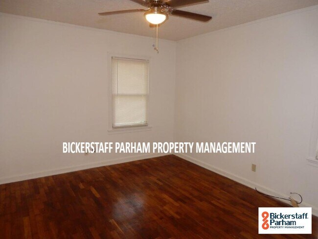 Building Photo - At Last, This Is What You’ve Been Searching For!!