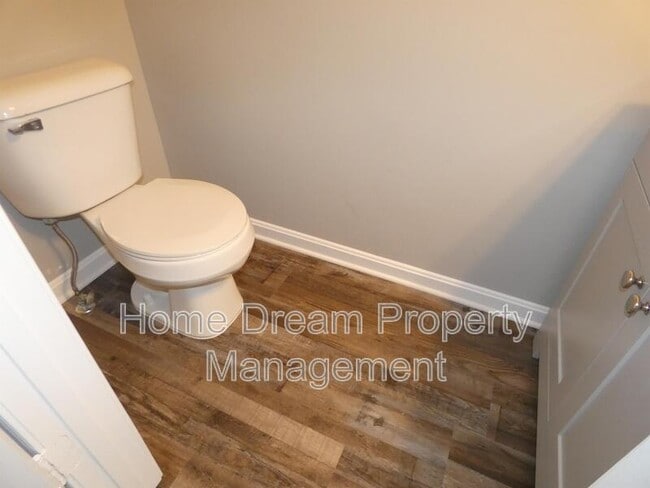 Building Photo - 5408 Veld Ct