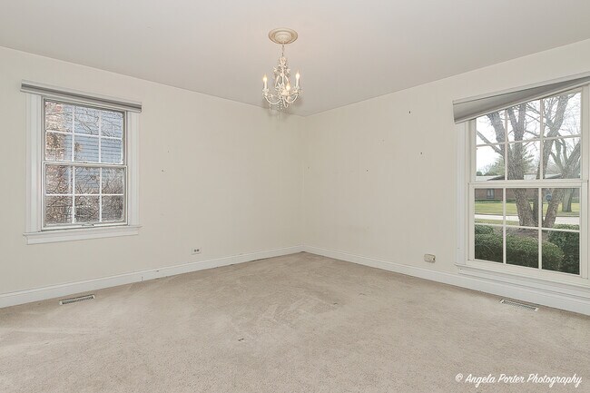 Building Photo - 756 Stonegate Rd