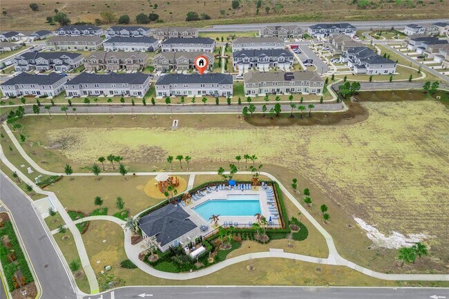 Building Photo - 697 Stoney Pointe Cir
