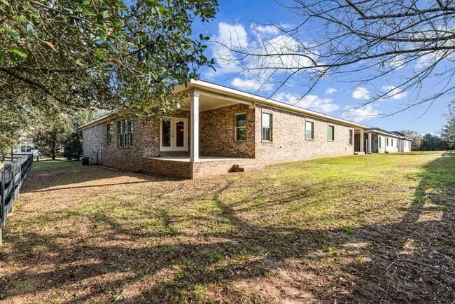 Building Photo - 630 Norman Ln
