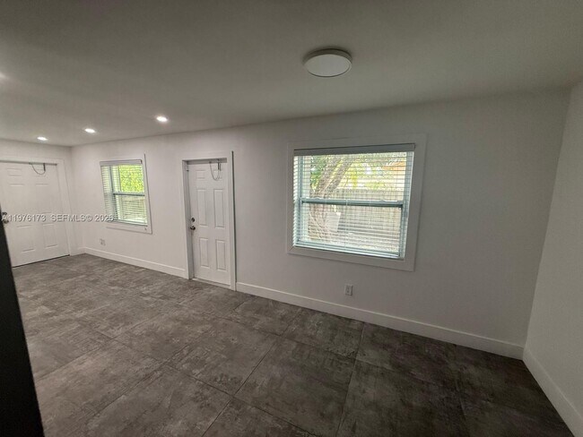 Building Photo - 11801 SW 180th St