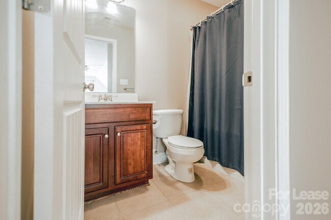 Building Photo - 141 Logan Ridge Dr