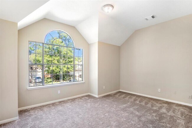 Building Photo - 5322 Willow Knoll Ct