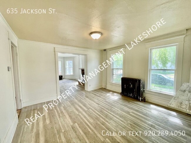Building Photo - 635 Jackson St