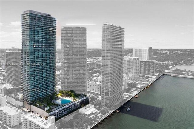 Building Photo - 480 NE 31st St