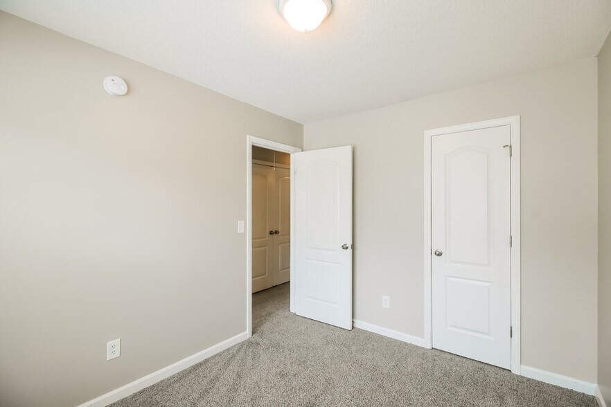 Building Photo - 2285 Bigwood Trl