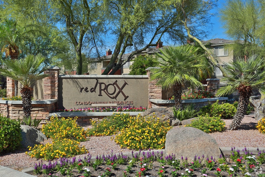 Red Rox Villas 5401 E Van Buren St Phoenix AZ 85008 Apartment Finder
