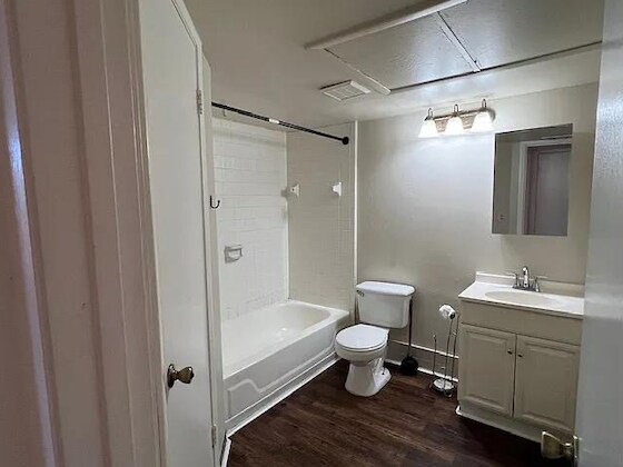 Building Photo - 465 Forestway Cir