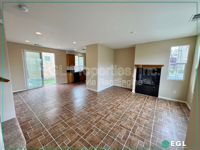 Building Photo - 3603 Medici Ln