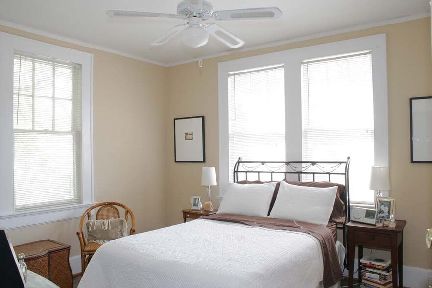 Building Photo - 123 S Pickens St