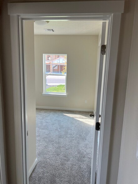 Building Photo - 11478 Julianna Ct
