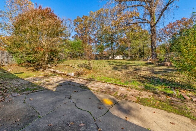 Building Photo - Indianhead Lakes Rental!