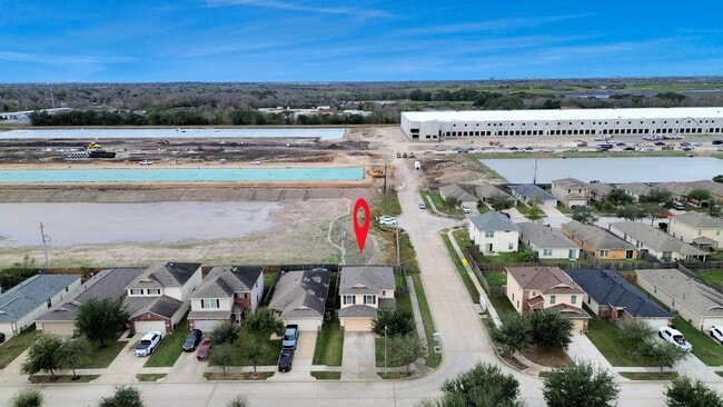 Building Photo - 12102 Helvick Cres Ave