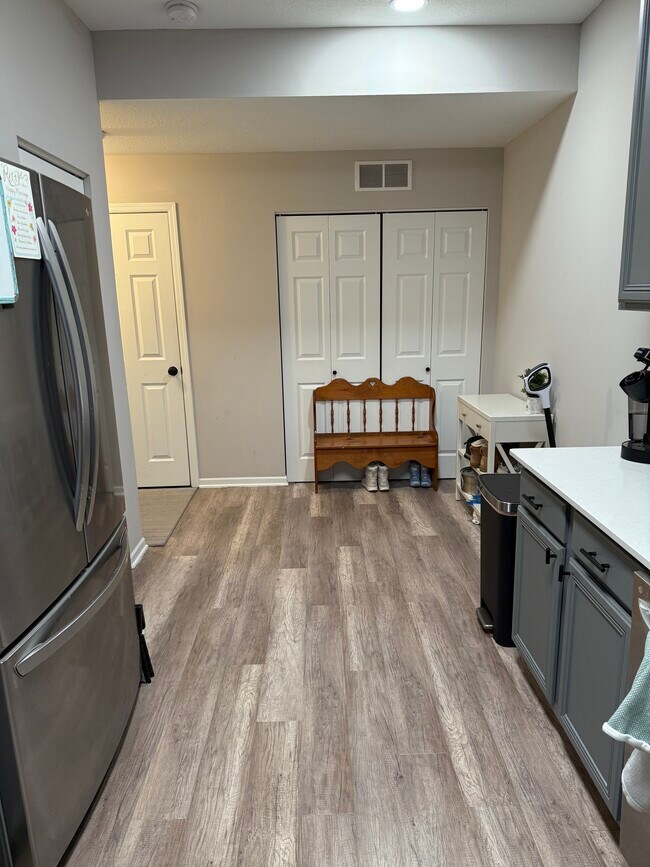 Building Photo - 11190 204th St W