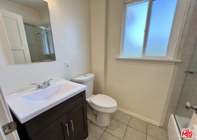 Building Photo - 5114 1/2 4th Ave