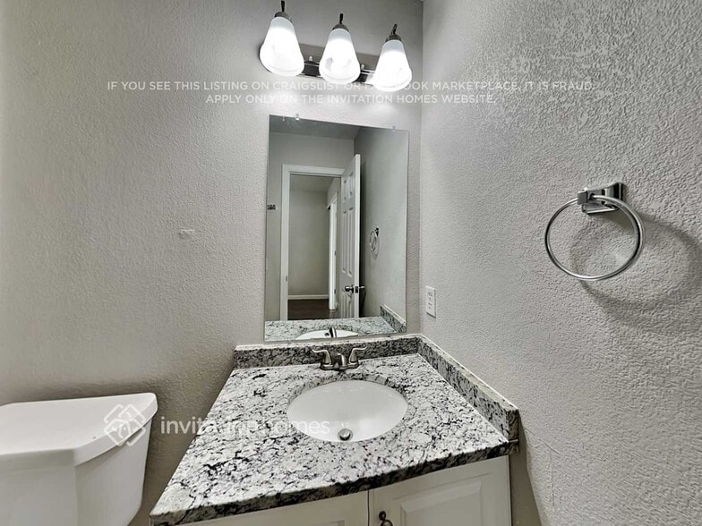 Building Photo - 22042 E Princeton Cir