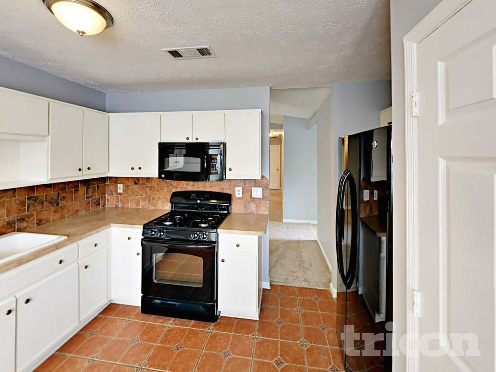 Building Photo - 1680 Rolling Hills Trail SE