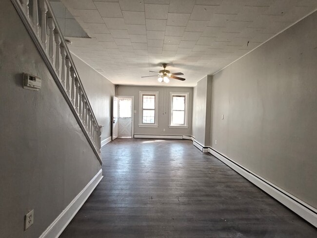 Building Photo - 9 Randall Ave