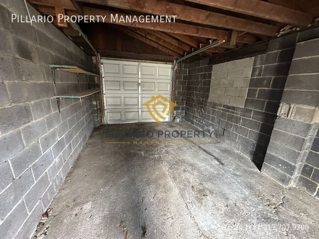 Building Photo - 2420 Indianapolis Ave