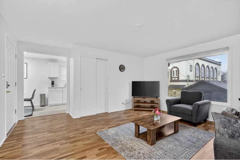 Building Photo - 319 N K St