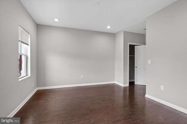 Building Photo - 1626 N 25th St