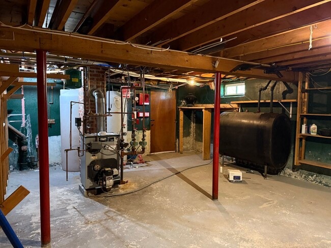 Building Photo - 303 Ludlow St