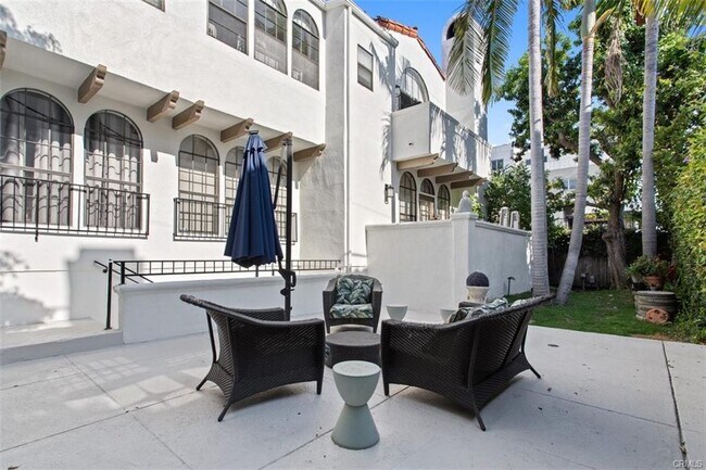 Primary Photo - 1409 Havenhurst Dr