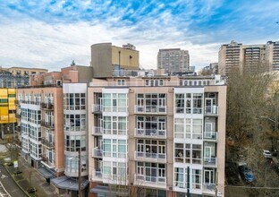 Building Photo - Pike Lofts Condominium ~ Capitol Hill