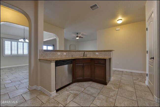 Building Photo - 14319 Owl Point Ave