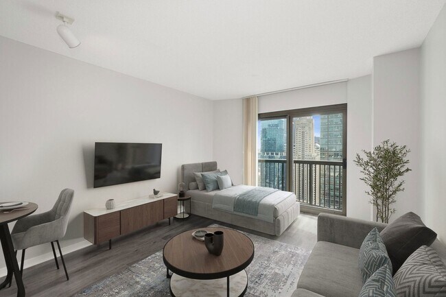 Building Photo - 400 N La Salle Dr