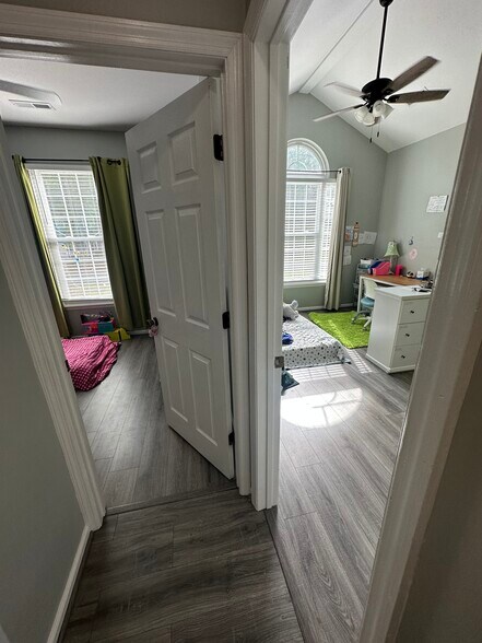 Bedrooms 2 and 3 - 121 Candleberry Cir