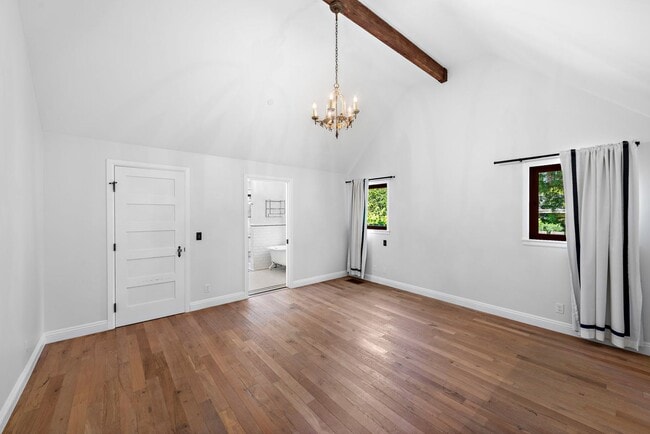 Building Photo - North Laguna Story Book Cottage