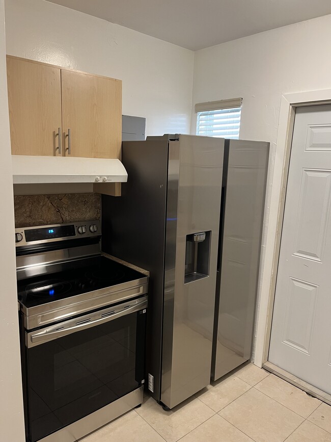 Building Photo - 739 NW 53rd St