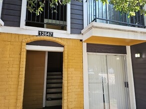 Building Photo - 12647 Ashford Meadow Dr